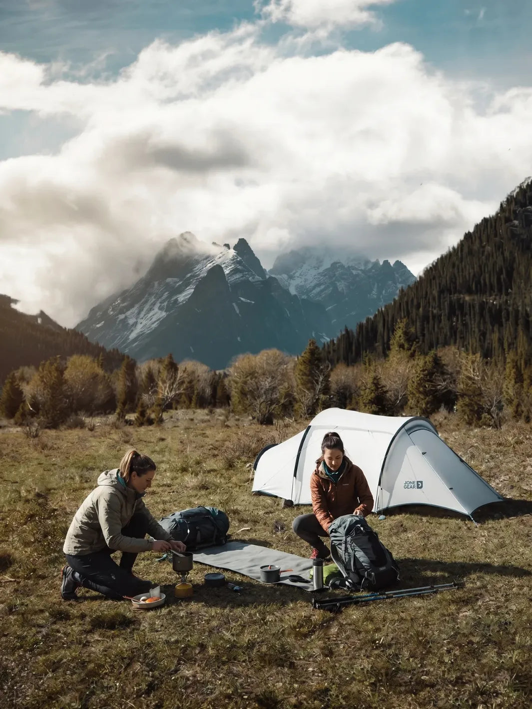 Tente de montagne 2 places | ULTRA-LÉGÈRE 4 SAISONS