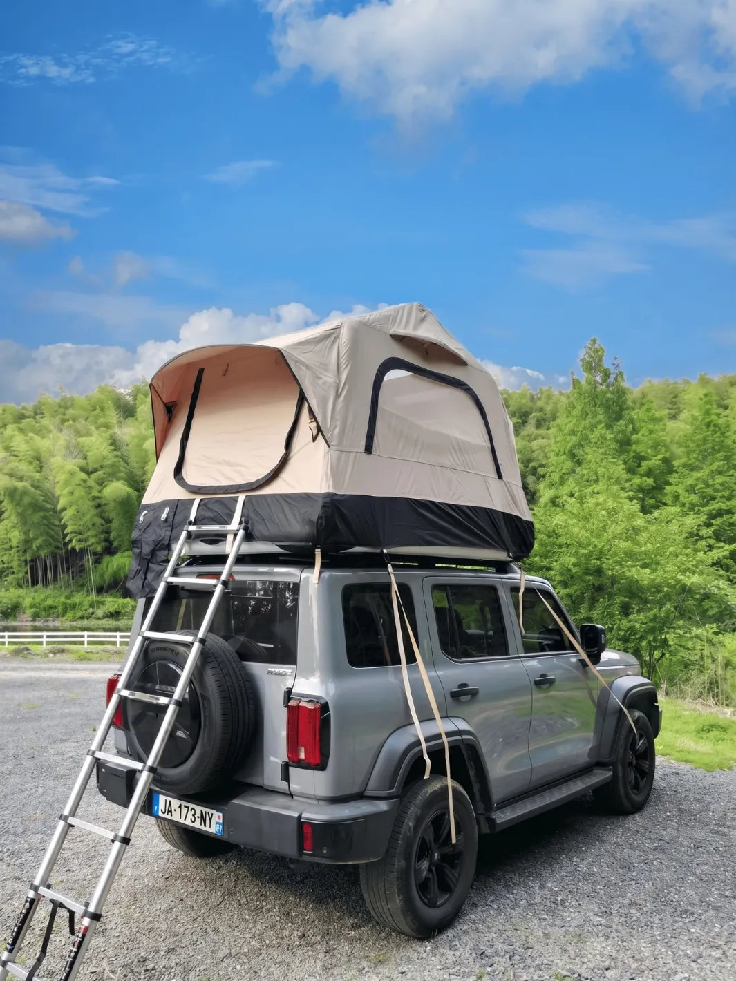 Tente de toit gonflable | Confort & installation rapide