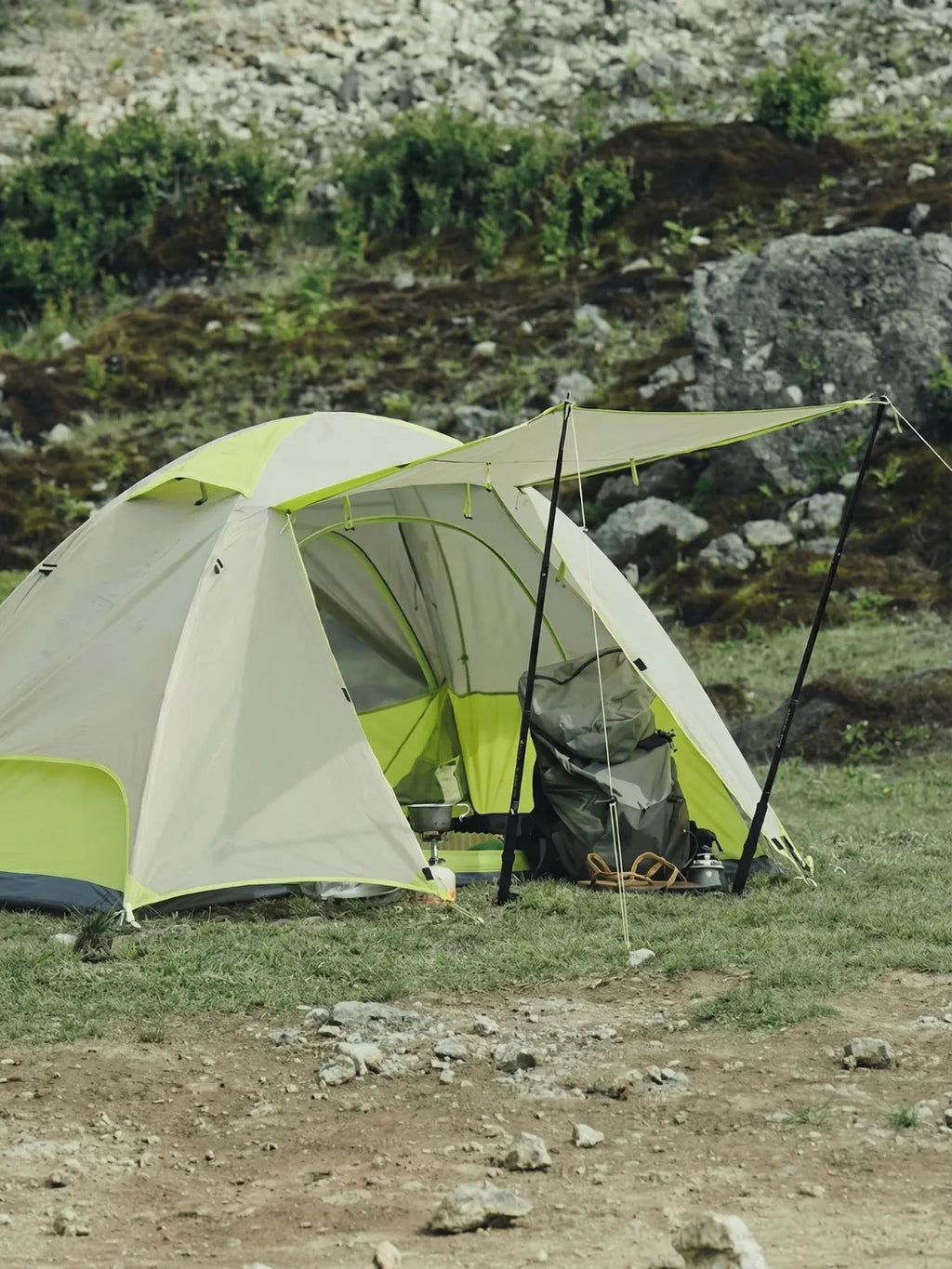 Tente de trek 2 places | 2,2 KG ULTRA-LÉGÈRE