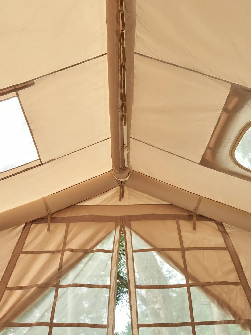 Tente gonflable maison | spacieuse et confortable