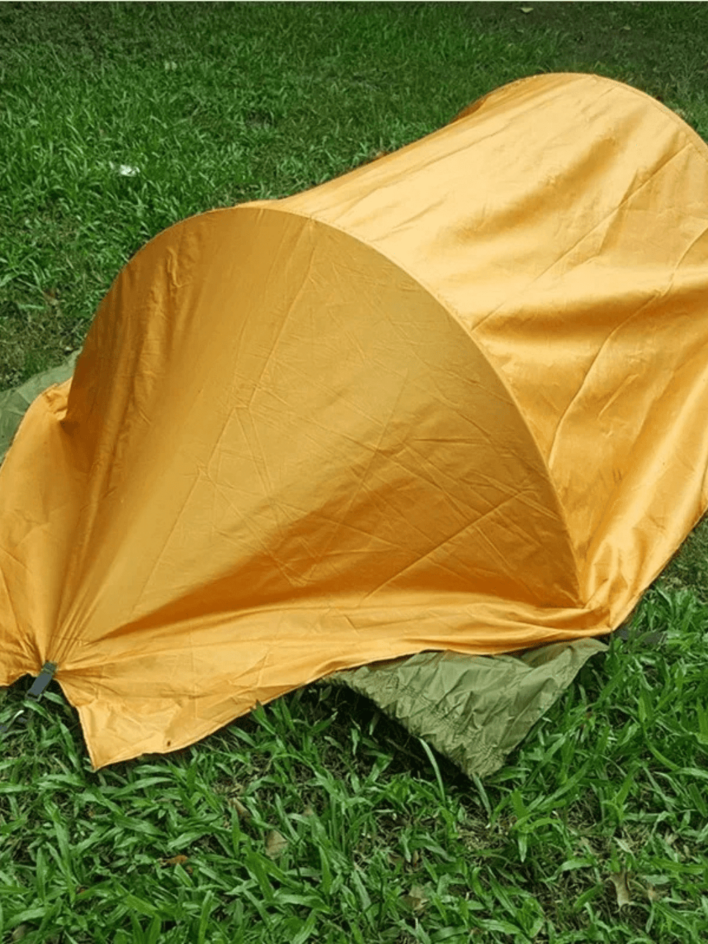 tente hamac suspendu